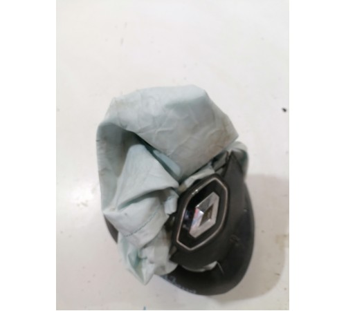 Подушка безопасности водителя