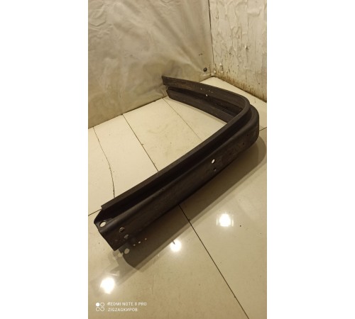 Кронштейн топливного бака