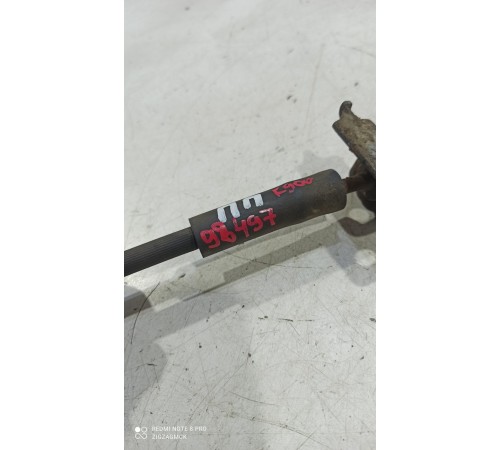 Тормозной шланг(передний правый)