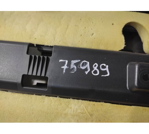 Обшивка крышки багажника