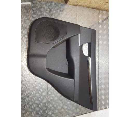 Обшивка боковой двери задн. прав.