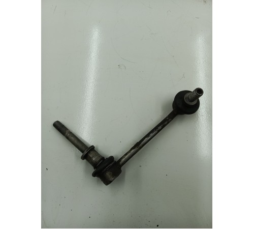 Стойка стабилизатора передняя