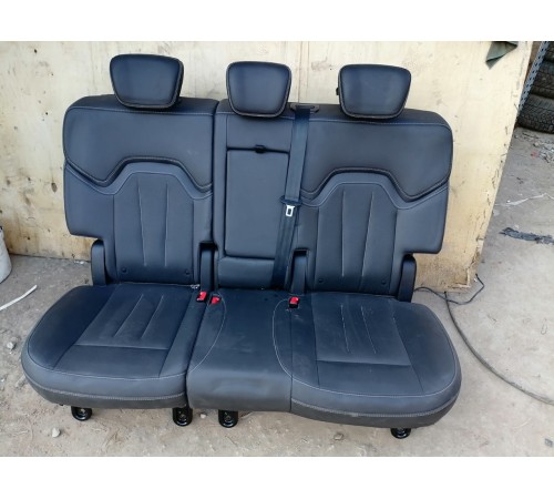 Сиденье заднее