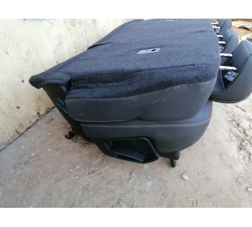 Сиденье заднее