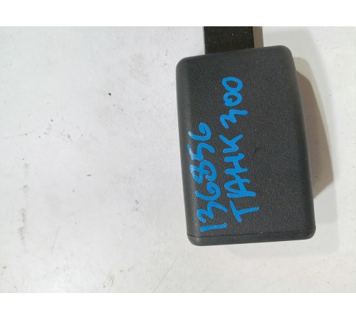 Ответная часть ремня безопасности задняя