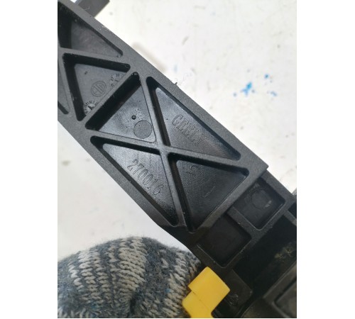 Ручка двери передняя левая (наружная)