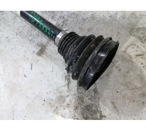 Привод (полуось) передний правый