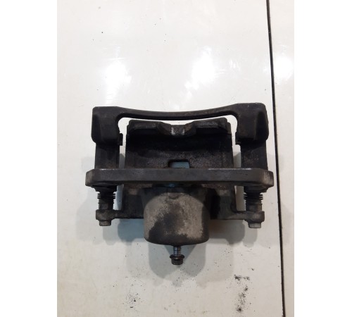 Суппорт (передний, правый)