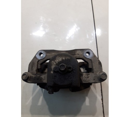 Суппорт (передний, правый)