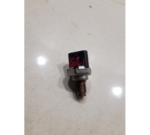 Датчик давления в топливной рампе