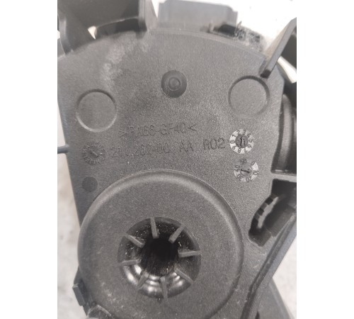 Педаль акселератора (газа)