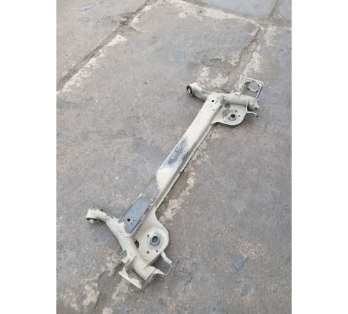 Балка подвески задняя