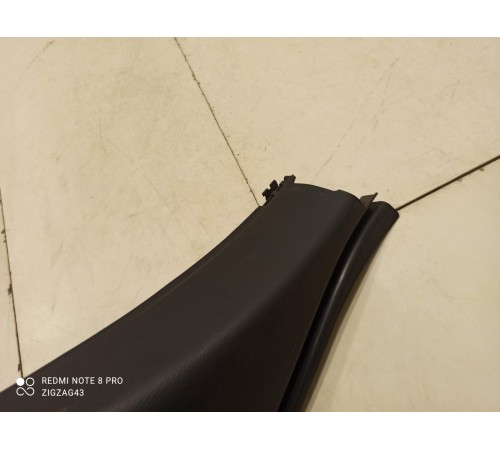 Обшивка багажника(левая)