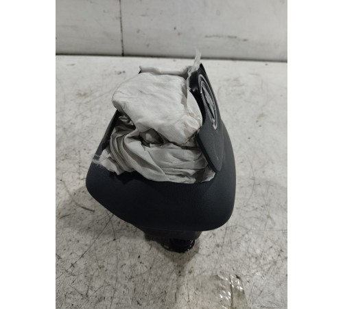 Подушка безопасности водителя