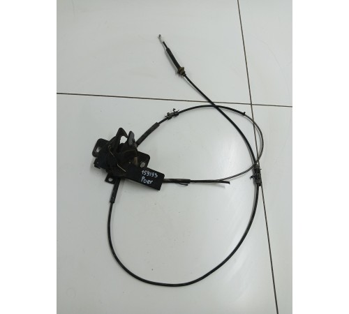 Замок капота