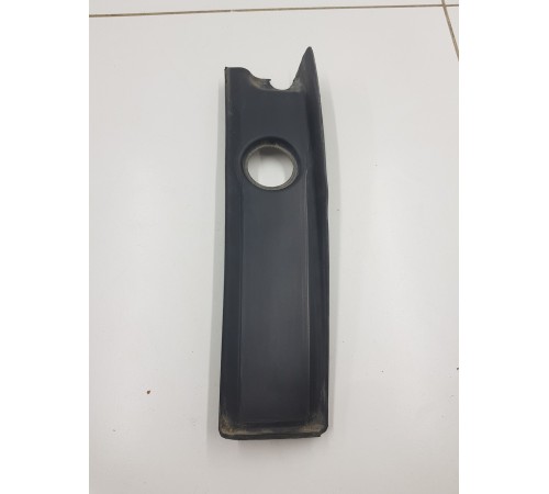 Накладка фонаря задняя правая нижняя