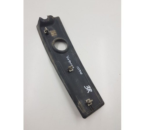 Накладка фонаря задняя правая нижняя