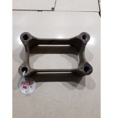 Проставка кронштейна топливного бака