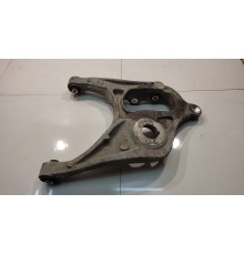 Рычаг подвески (правый)