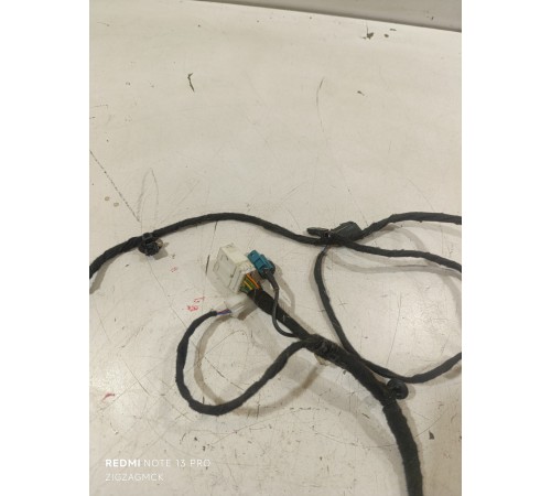 Электропроводка двери передняя левая