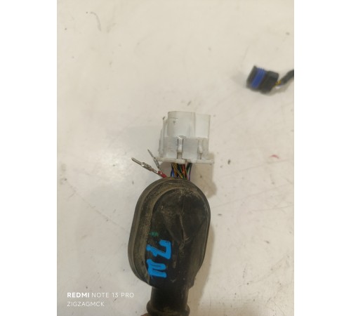 Электропроводка двери передняя левая