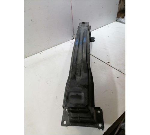 Усилитель переднего бампера