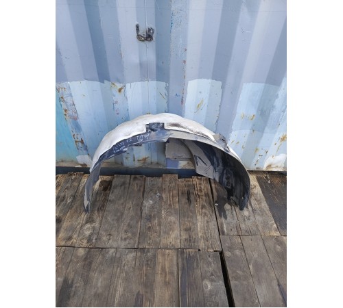 Локер подкрылок задний правый