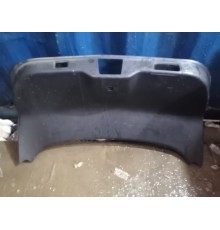 Обшивка крышки багажника