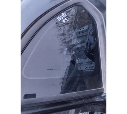 Глухое стекло(заднее левое)