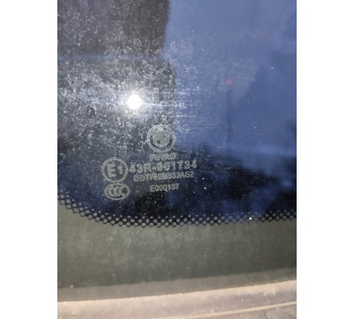 Глухое стекло(заднее левое)