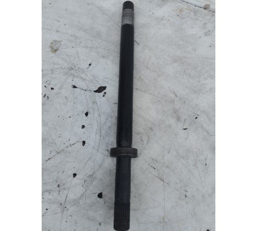 Промежуточный привод (полуось)