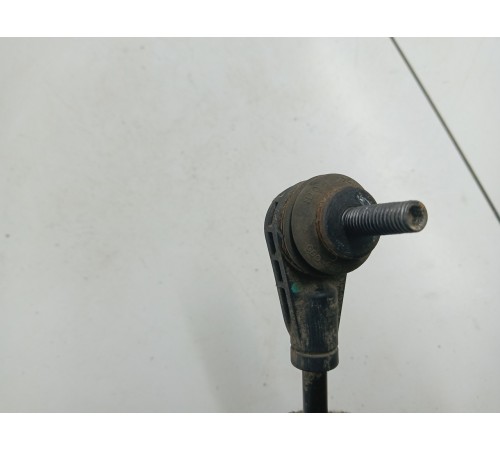 Стойка стабилизатора передняя правая