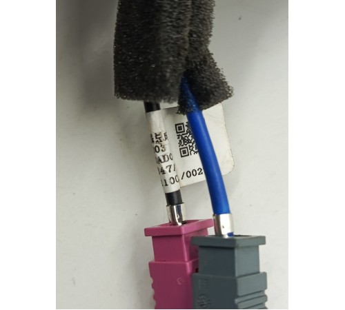 Антенна крыши плавник