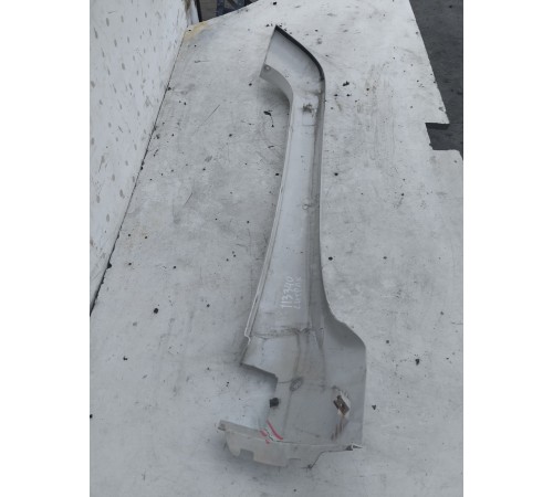 Облицовка (обтекатель) стойки кабины левая