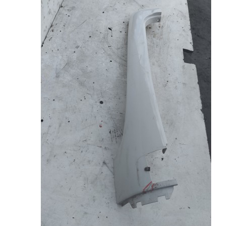 Облицовка (обтекатель) стойки кабины левая