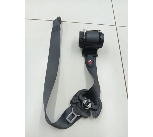 Ремень безопасности задний