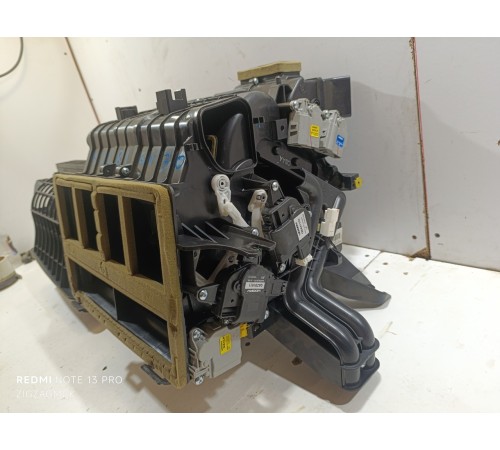 Корпус отопителя печки в сборе