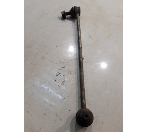 Стойка стабилизатора (передняя, левая)