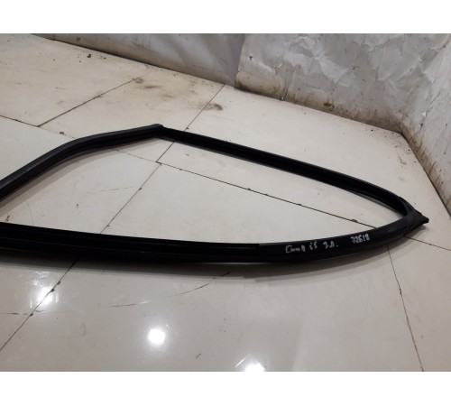 Уплотнитель стекла (задний, левый)