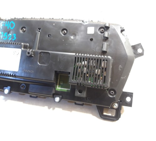 Панель приборов