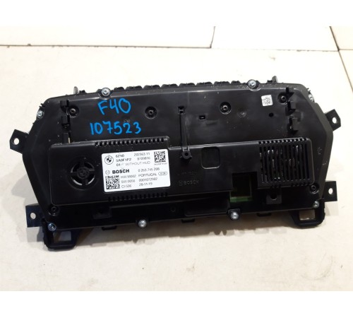 Панель приборов