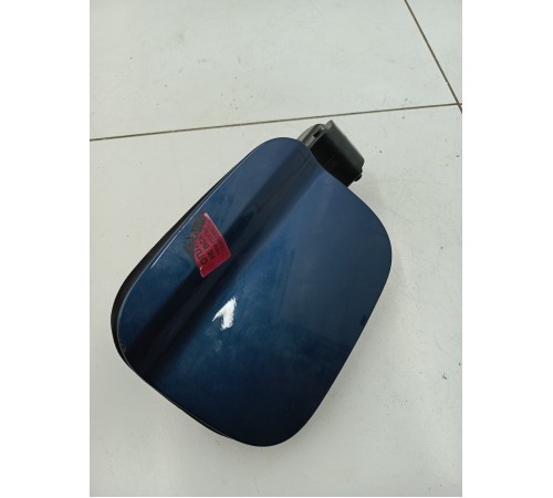 Лючок бензобака в сборе