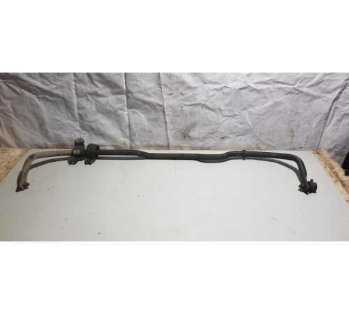 Стабилизатор передний