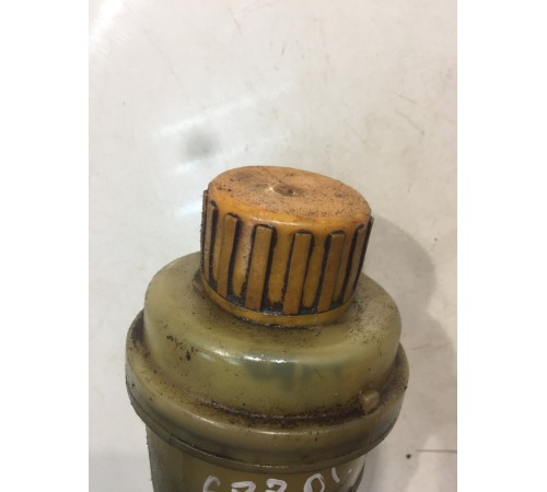 Бачок гидроусилителя