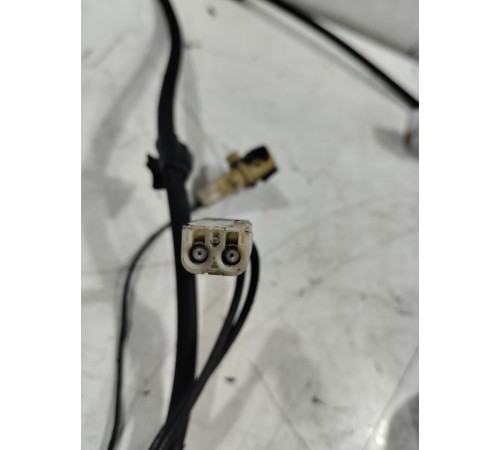 Электропроводка крышки багажника