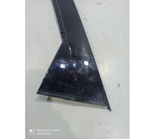 Накладка двери (задняя левая)