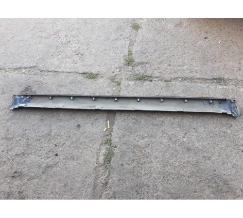 Накладка порога правая