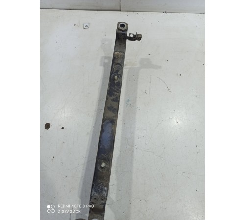 Кронштейн топливного бака