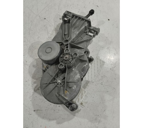 Привод (моторчик) подъема крышки багажника