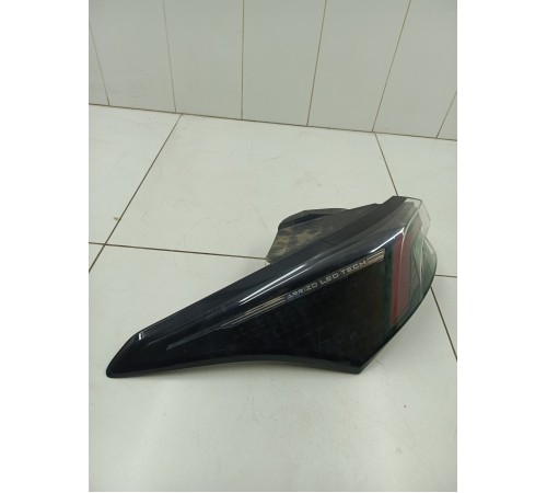 Фонарь задний левый внешний